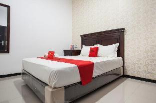 Reddoorz Near Taman Krida Budaya Malang Zimmer foto